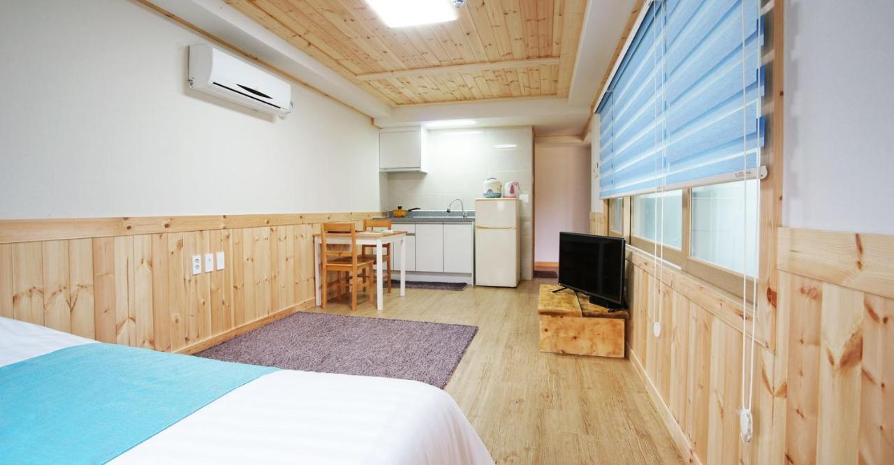 Gotjawal Geomunoreum Pension Čedžu Exteriér fotografie